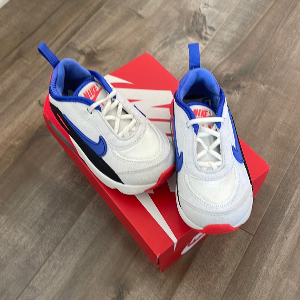 Kids Nike Hurricane Run